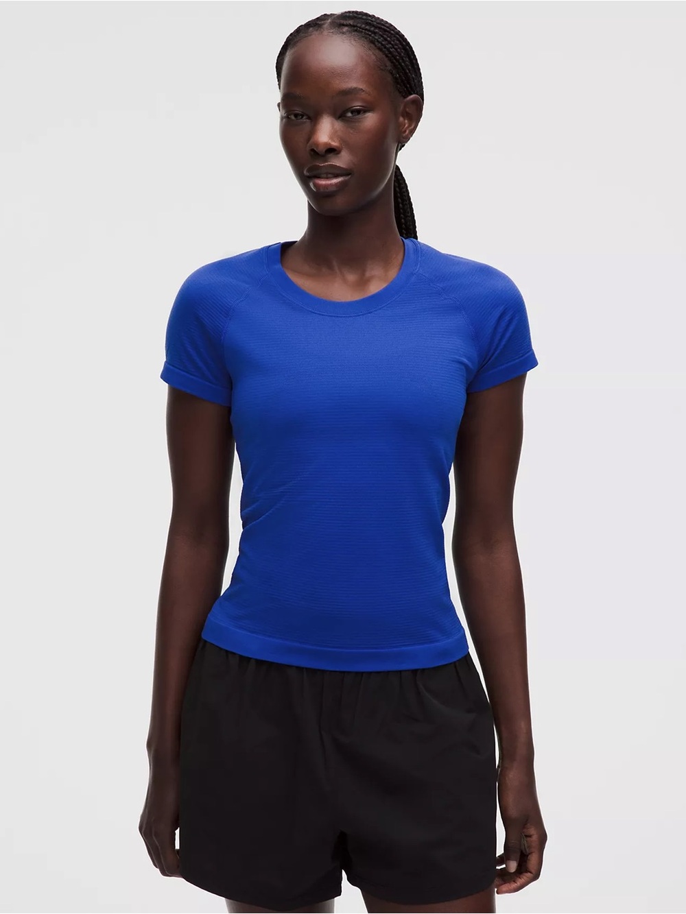 NWT Lululemon Swiftly Tech Short-Sleeve Shirt 2.0
Waist Length size 8